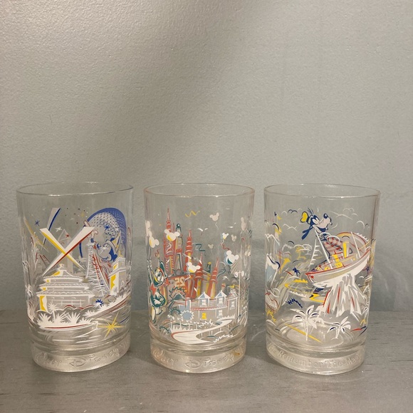 1996 McDonald’s 25th Anniversary Disney Glasses Remember the Magic glasses - Picture 2 of 12